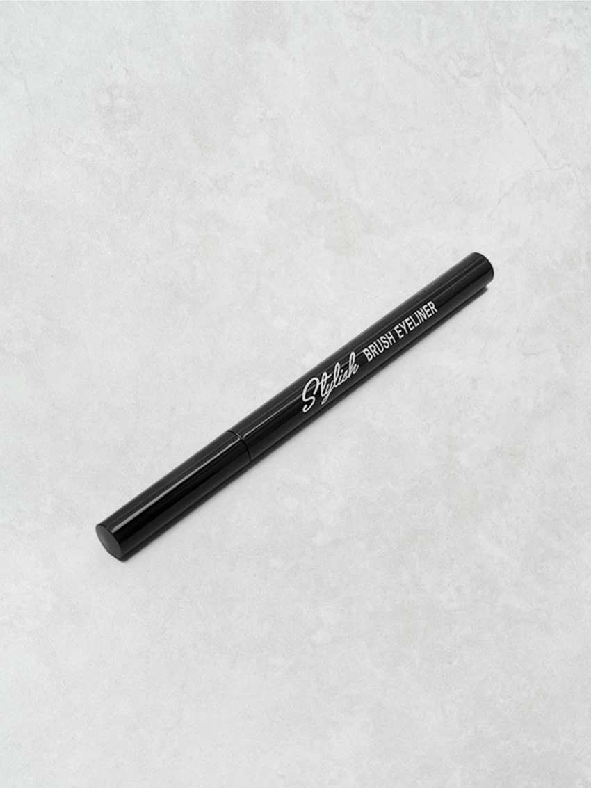Stylish Brush Eyeliner Black image 2