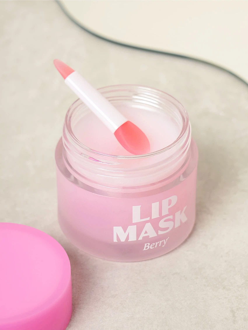 Extra Lip Sleeping Mask Berry image 3