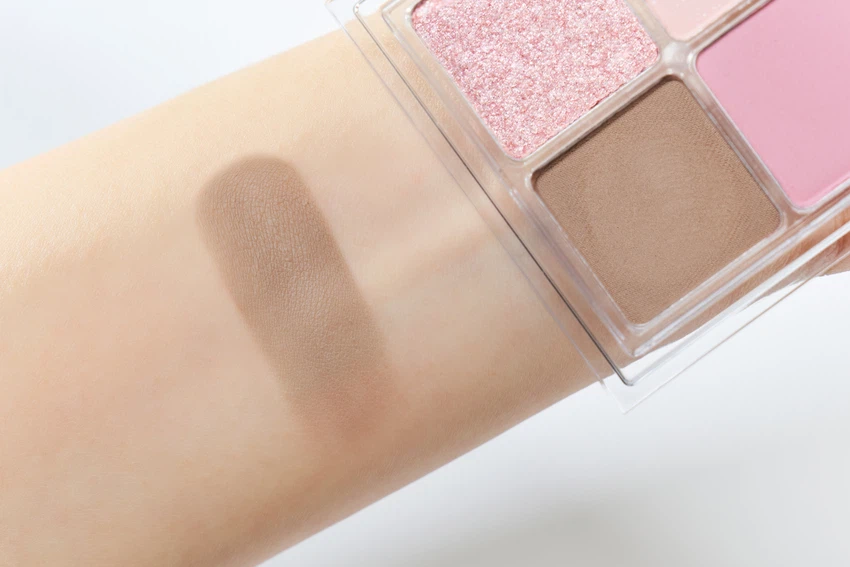 Twinkle Pop Layering Mood Palette (02 Peach Blending) by CLIO image 3