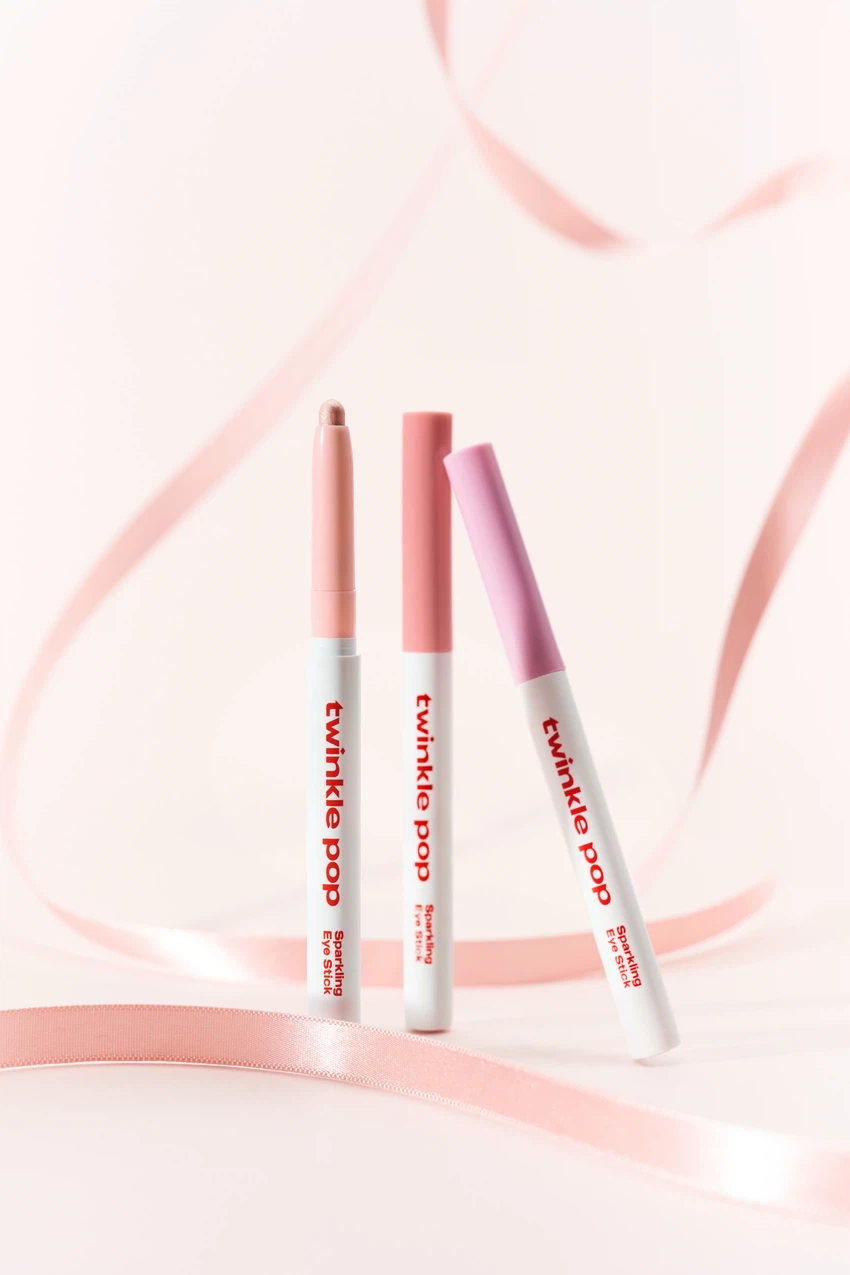 Twinkle Pop Eye Stick Lavender by CLIO image 2