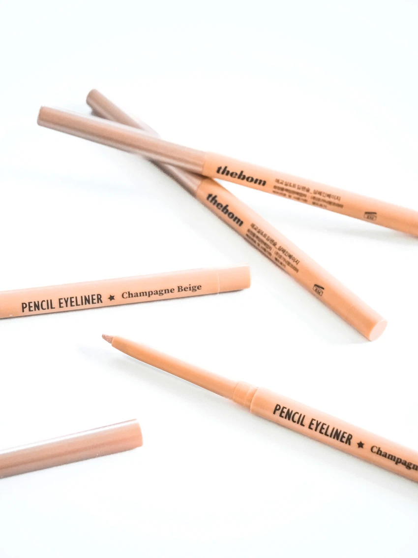thebom Under-eye Accent＆eye-opening Pencil Champagne Beige image 3