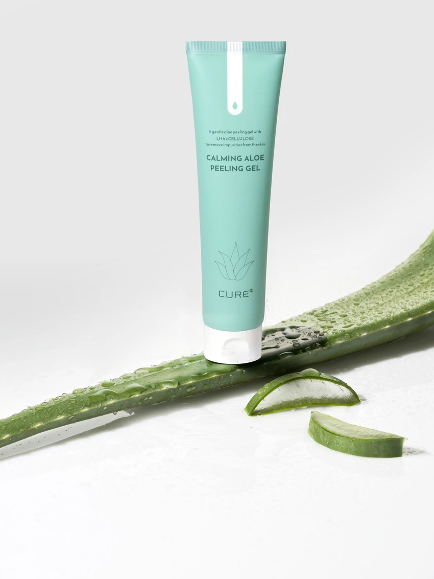KIM JEONG MOON Aloe Cure Alpha Calming Aloe Peeling Gel 150 ml image 2