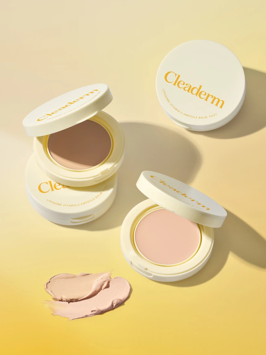 Cleaderm [No.21] Liposome Vitamin C Ampoule Balm Pact 10 g image 2