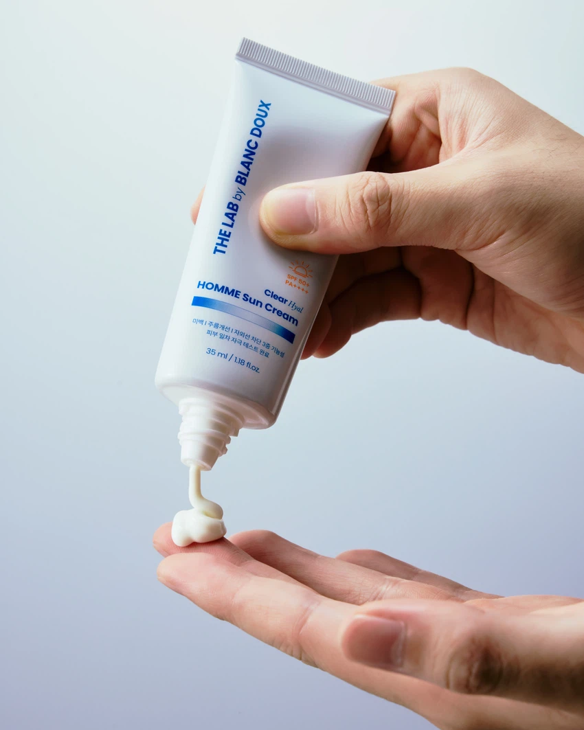 THE LAB by BLANC DOUX Clearhyal Sunscreen 35 ml image 2
