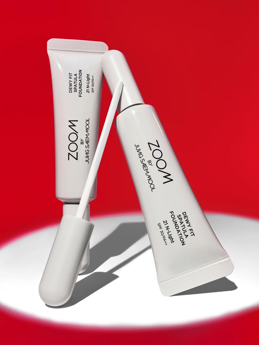 JUNGSAEMMOOL Zoom [No.19 Fair Light] Dewy Fit Spatula Foundation 25 ml image 2