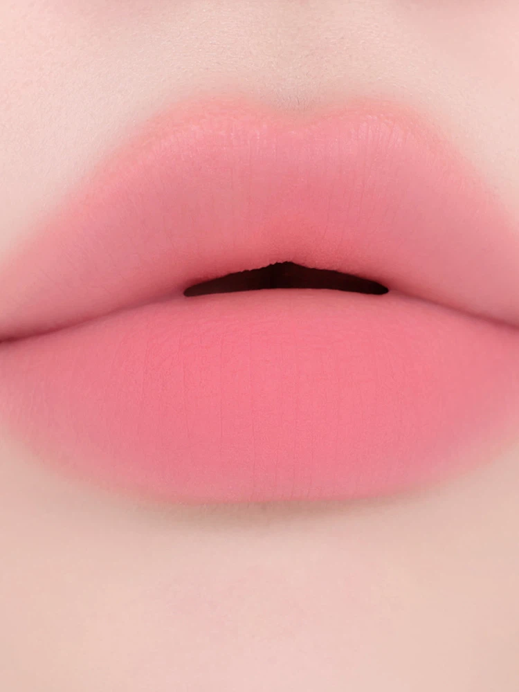 IPKN [Fig Foam] Personal Detail Lip Smudger image 3